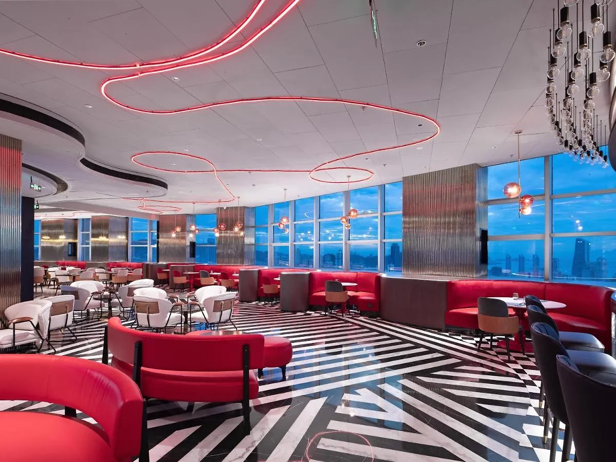 Radisson Red Hotel Zhuhai Gongbei Port